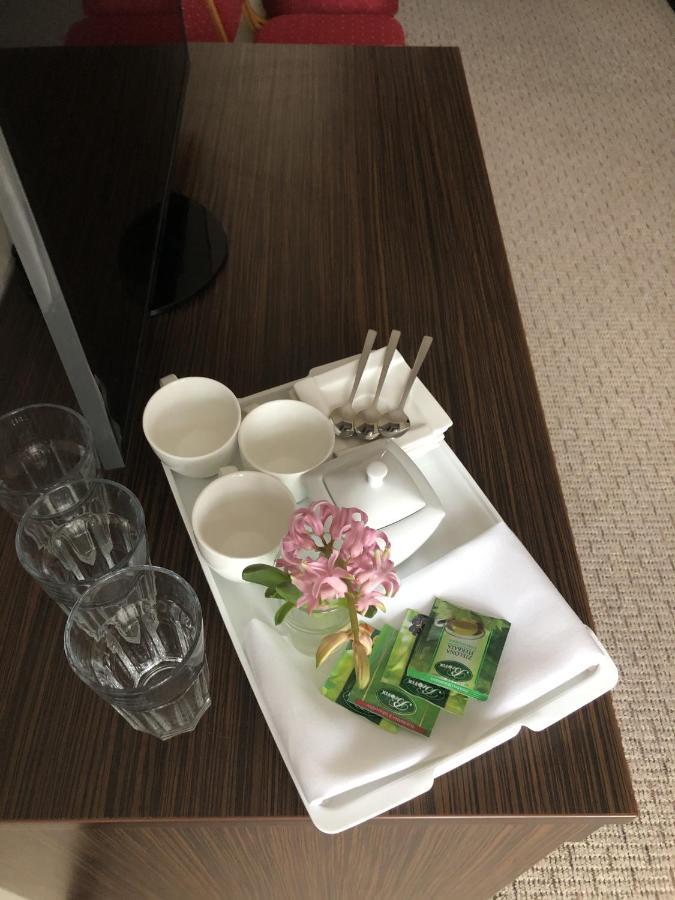Rezydencja Szmaragdowy Ogrod Hotel Konstantynów Łódzki Екстериор снимка
