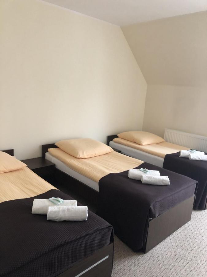 Rezydencja Szmaragdowy Ogrod Hotel Konstantynów Łódzki Екстериор снимка